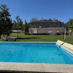 Quinta De Sub-ribas, Ideal Familias *