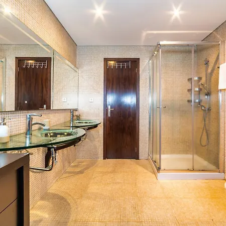 Quinta De Sub-ribas, Ideal Familias