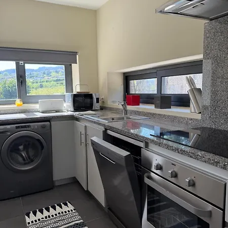 Quinta De Sub-ribas, Ideal Familias *