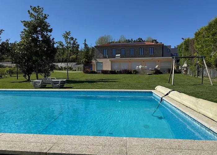 Quinta De Sub-ribas, Ideal Familias *