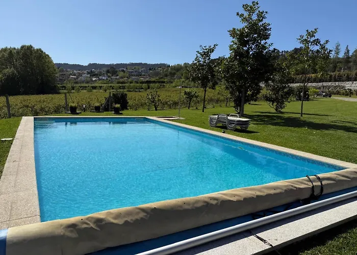 Quinta De Sub-ribas, Ideal Familias Villa *
