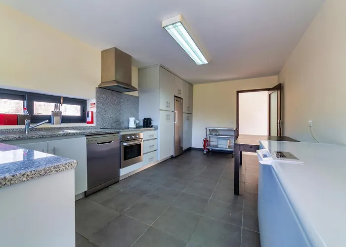 Quinta De Sub-ribas, Ideal Familias