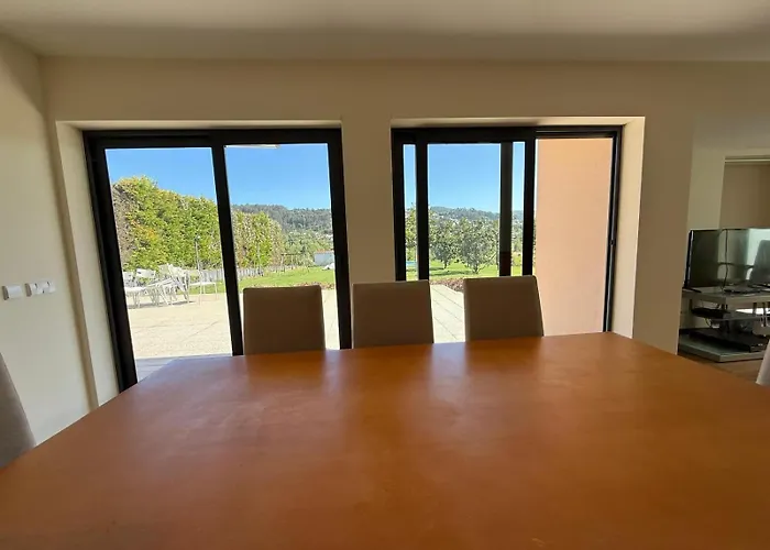 Quinta De Sub-ribas, Ideal Familias * Vizela