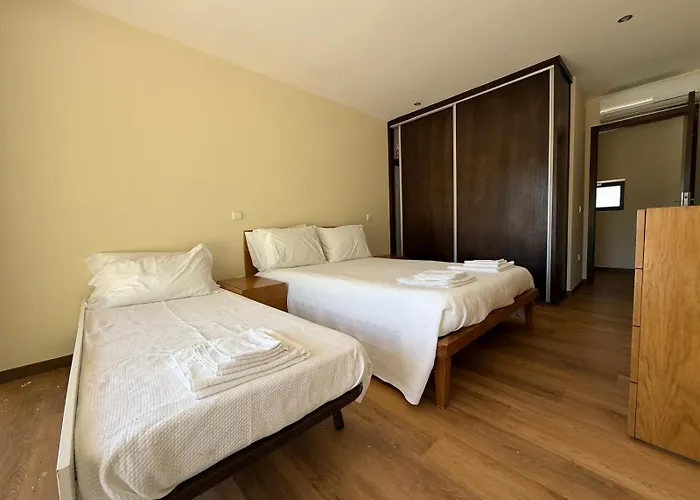 Quinta De Sub-ribas, Ideal Familias Villa *