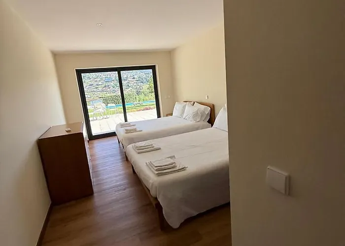 Quinta De Sub-ribas, Ideal Familias Villa *